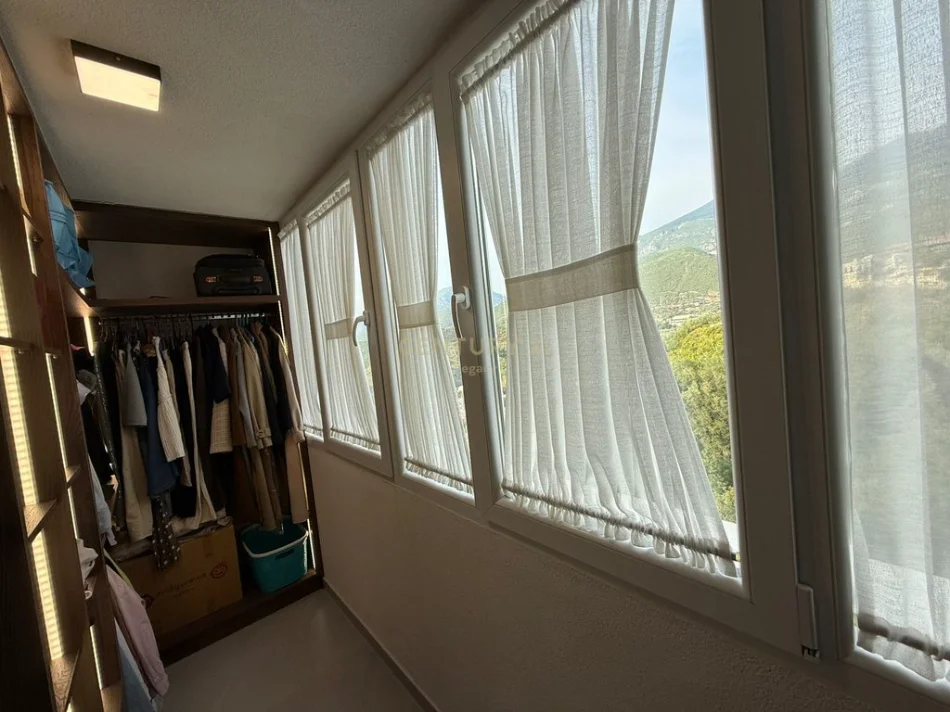 Tirane, shes apartament 1+1 Kati 5, 64 m² 105.000 € (2 luanet)