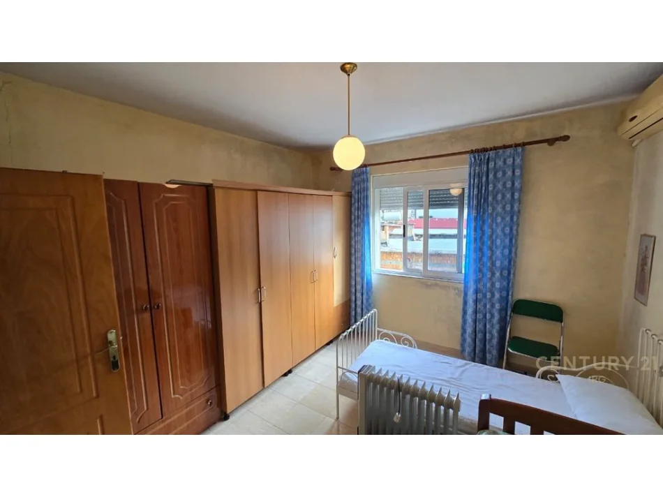 Tirane, shitet apartament 1+1 Kati 4, 53 m² 95.000 € 