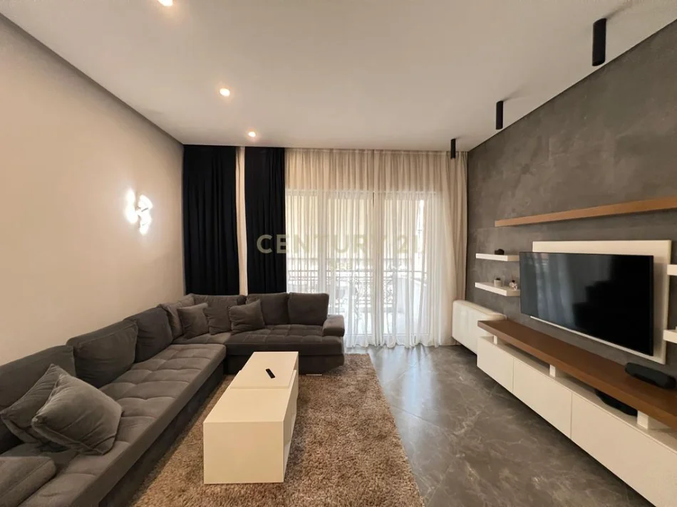 Tirane, jepet me qera apartament tek Kompleksi Delijorgji , 2+1+post parkimi, Kati 5, 104 m² 1.400 €