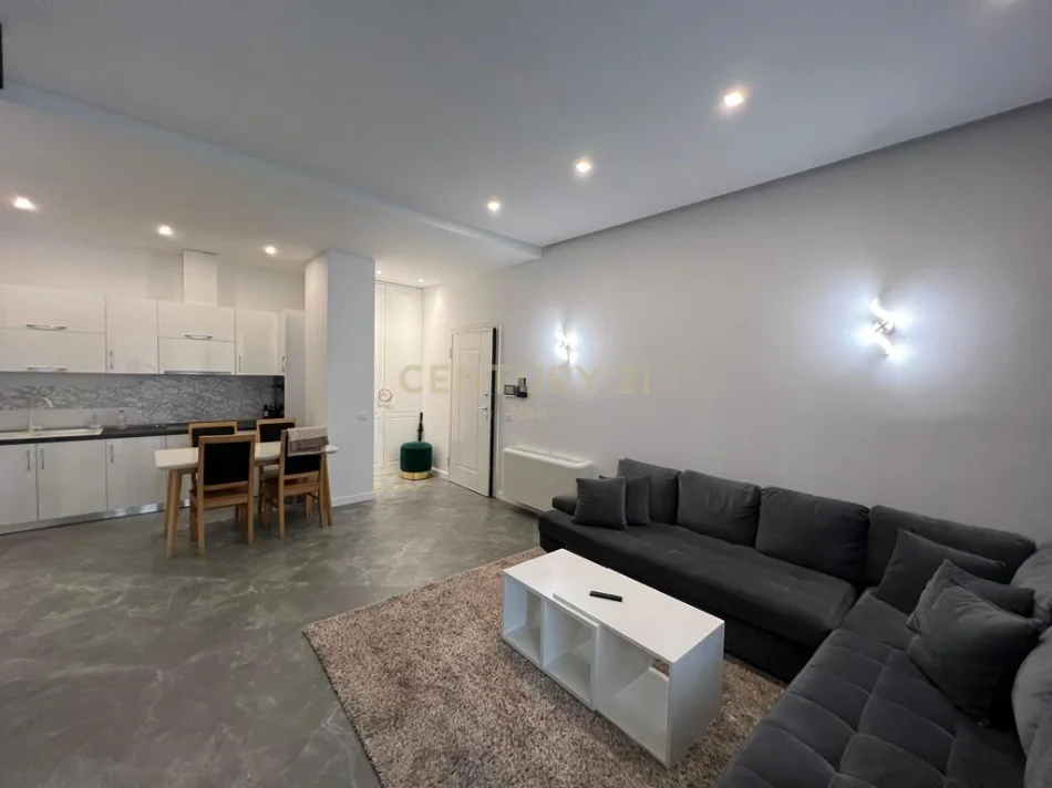 Tirane, jepet me qera apartament tek Kompleksi Delijorgji , 2+1+post parkimi, Kati 5, 104 m² 1.400 €