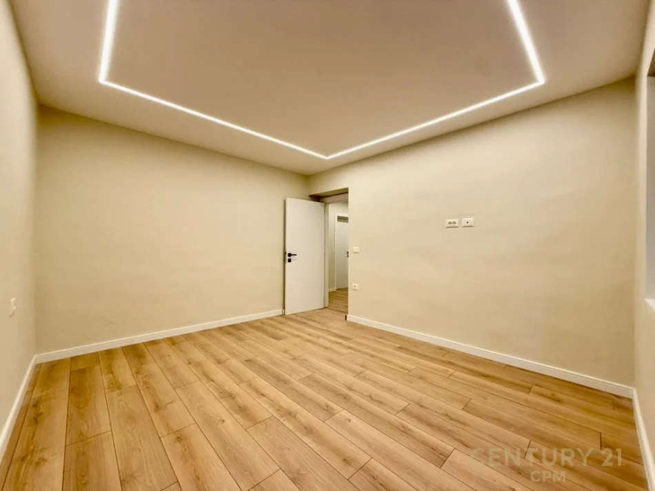 Tirane, shitet apartament 1+1 Kati 2, 56 m² 154.000 € 