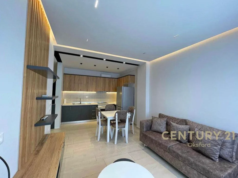 Tirane, shitet apartament 1+1 Kati 8, 64 m² 114.000 € (misto mame)