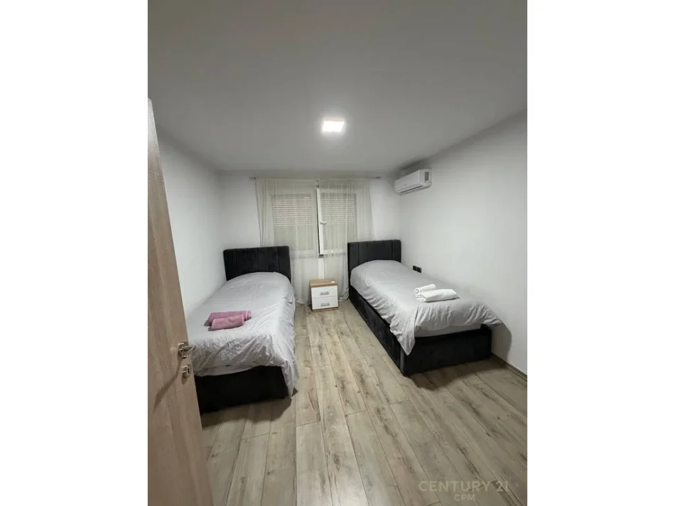 Tirane, jepet me qera apartament 2+1 Kati 5, 78 m² 700 € (sheshi skenderbej)