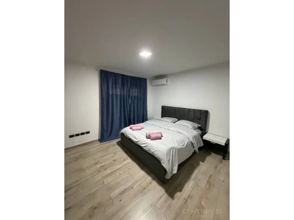 Tirane, jepet me qera apartament 2+1 Kati 5, 78 m² 700 € (sheshi skenderbej)