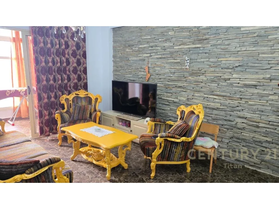 Tirane, shitet apartament 2+1 Kati 8, 87 m² 135.000 € (astir)