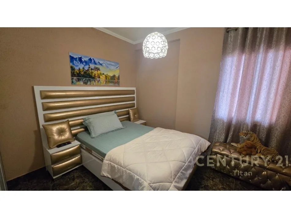 Tirane, shitet apartament 2+1 Kati 8, 87 m² 135.000 € (astir)