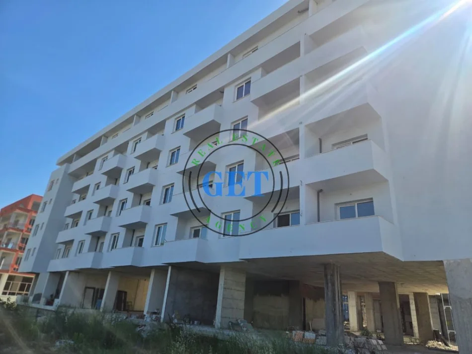 Durres, shitet apartament 1+1 Kati 2, 61 m² 80.000 € (Golem)