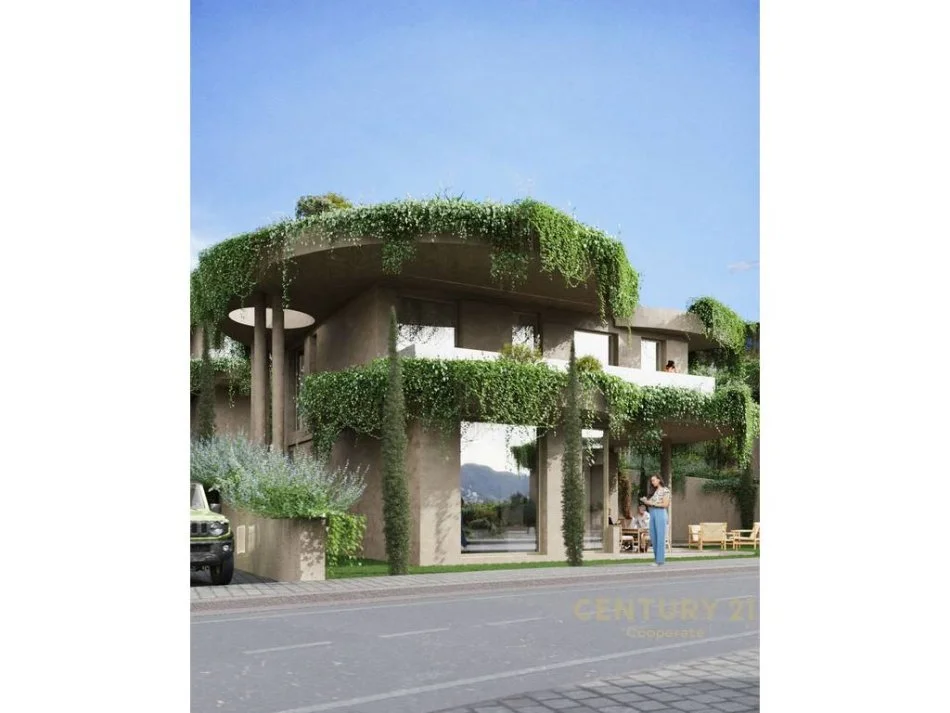 Tirane, shes Vile 4+1 Kati 2, 223 m² 570.000 € (223)