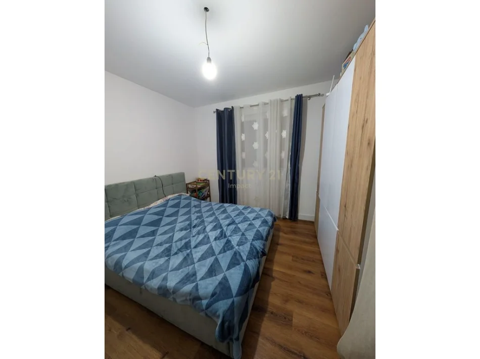 Tirane, shitet apartament 2+1 Kati 3, 72 m² 172.000 € (ish parku)