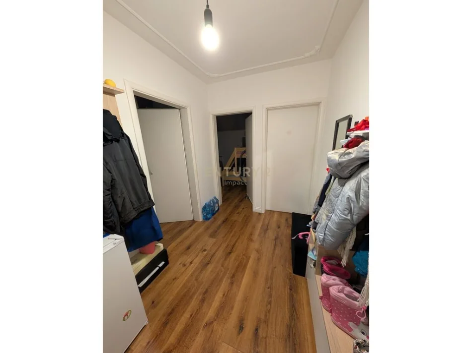 Tirane, shitet apartament 2+1 Kati 3, 72 m² 172.000 € (ish parku)