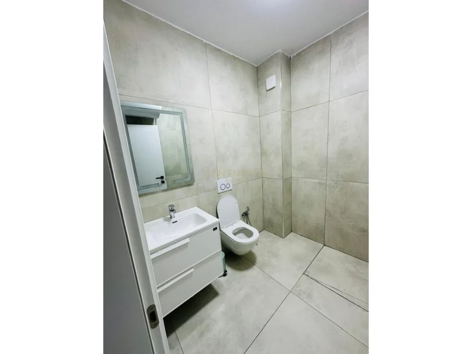 Tirane, jepet me qera apartament 2+1 Kati 6, 120 m² 1.200 € (rruga e durresit)