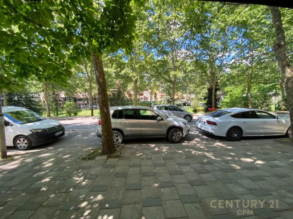 Tirane, shitet apartament 1+1 Kati 2, 58 m² 142.000 € (kodra e diellit)