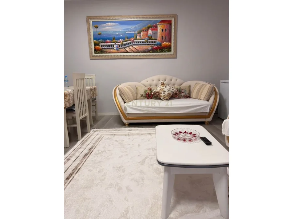 Tirane, jepet me qera apartament 2+1 Kati 1, 100 m² 