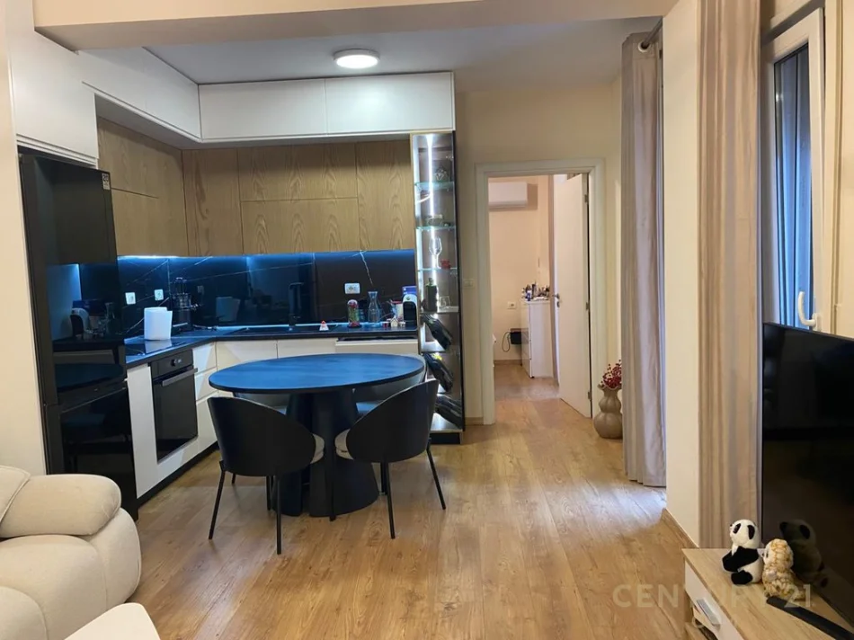 Tirane, shitet apartament 1+1 Kati 3, 58 m² 142.000 € 