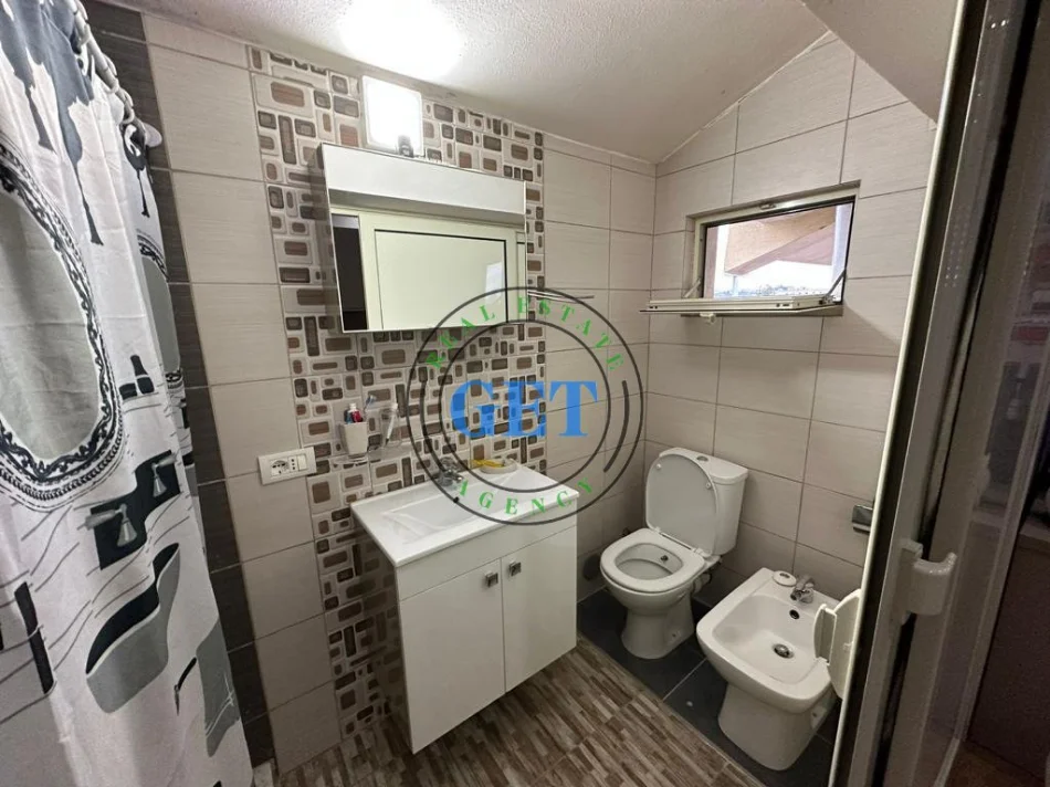 Durres, shitet apartament 2+1 , 500 m² 340.000 € (Shkozet)