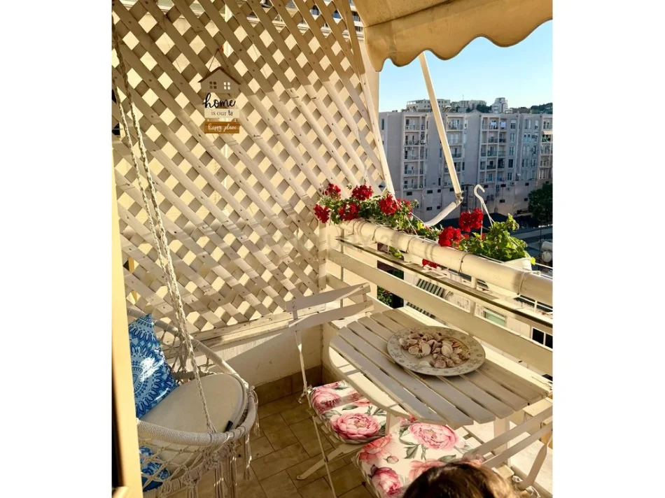 Shqiperi, jepet me qera apartament 2+1 Kati 7, 75 m² 800 € (Qender Durres)