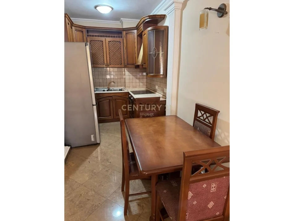 Tirane, jepet me qera apartament 1+1 Kati 8, 74 m² 630 € (sheshi willson)