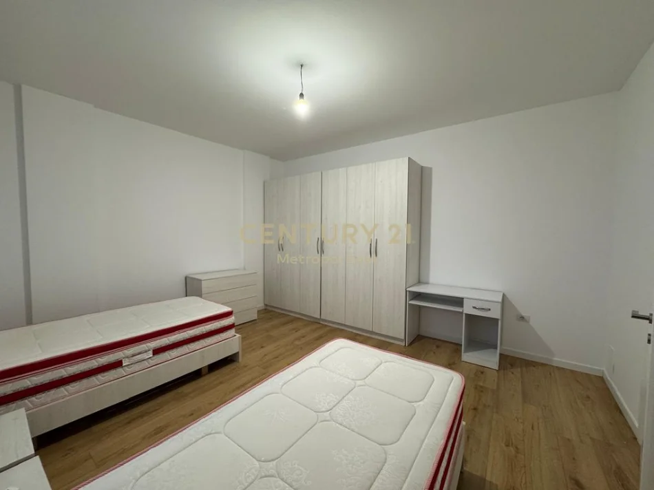 Tirane, jepet me qera apartament Vile 2 Katshe Kati 2, 162 m² 1.300 € 
