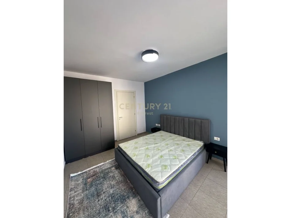 Jepet me qera apartament 1+1+Ballkon Kati 5, 65 m² 650 € (Bulevardi ZOGU I, Tirane)