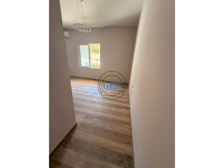 Durres, shitet garsonier Kati 1, 38 m² 50.000 € (Golem)