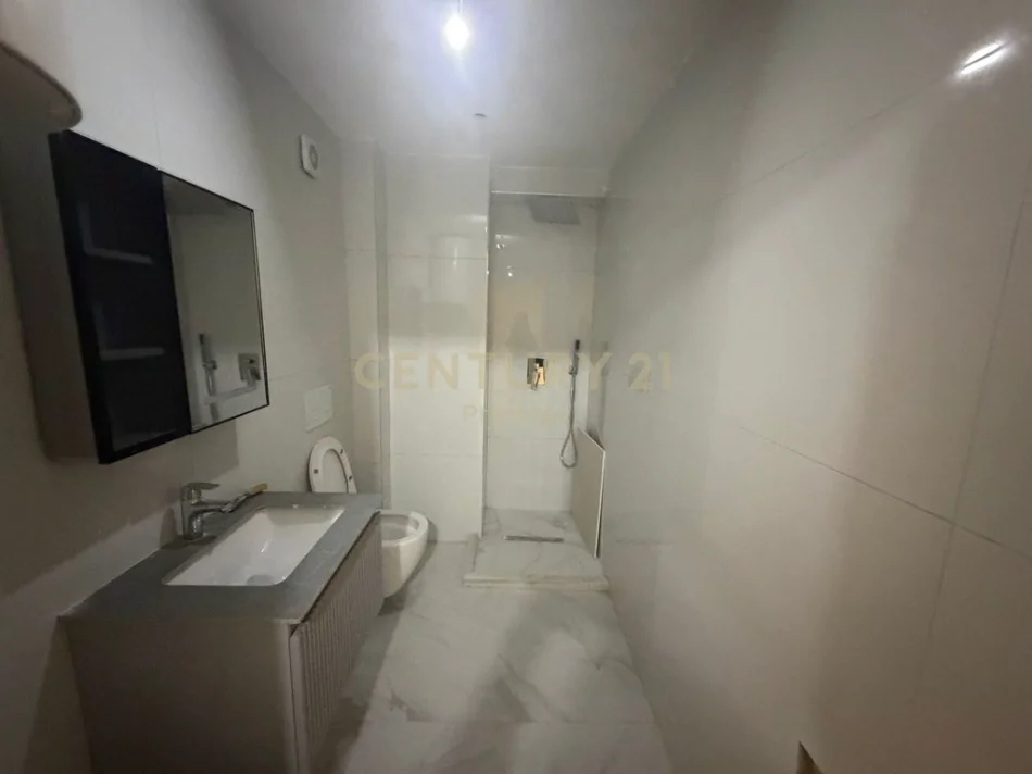 Tirane, shitet garsonier Kati 3, 27 m² 78.000 € 