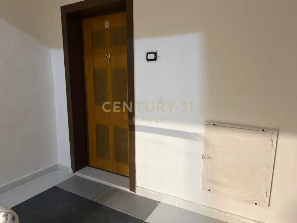 Tirane, shitet garsonier Kati 3, 27 m² 78.000 € 