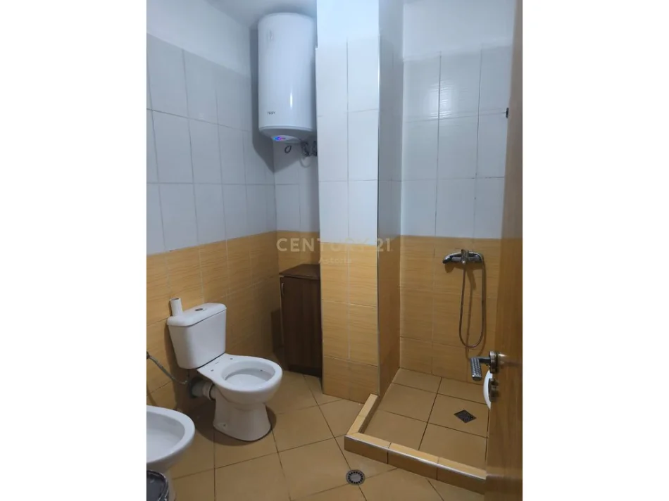 Tirane, shitet apartament 2+1 Kati 2, 75 m² 120.000 € (5 maji)