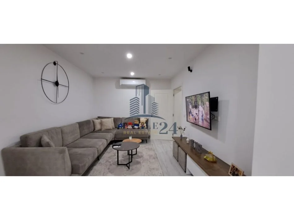 Tirane, shitet apartament 2+1+Aneks Kati 2, 103 m² 170.000 € (mine peza)