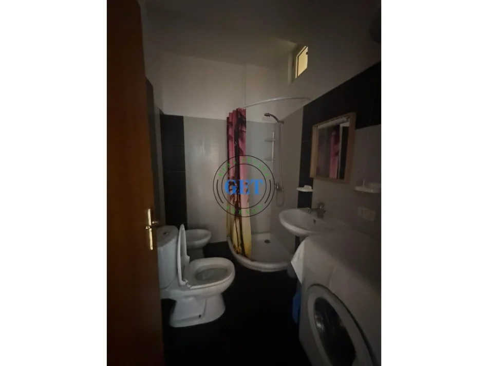 Durres, shitet apartament 1+1 Kati 3, 50 m² 68.000 € (Shkëmbi i Kavajës)