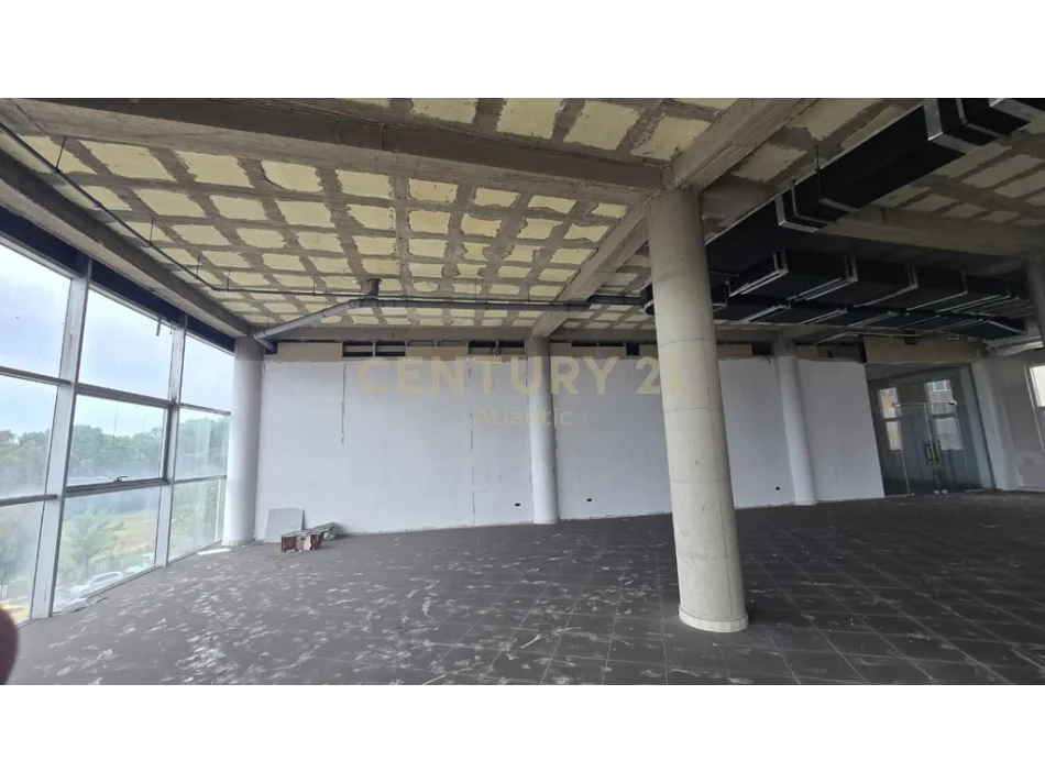 Durres, shitet ambjent biznesi Kati 3, 73 m² 65.700 € 