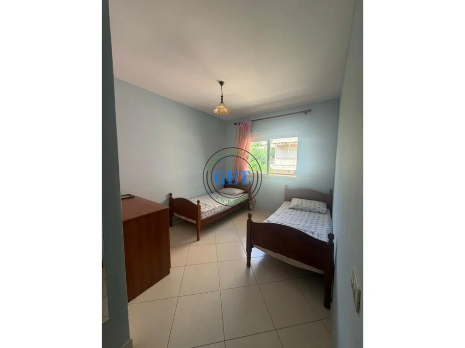Durres, shitet apartament 1+1 Kati 3, 50 m² 68.000 € (Shkëmbi i Kavajës)