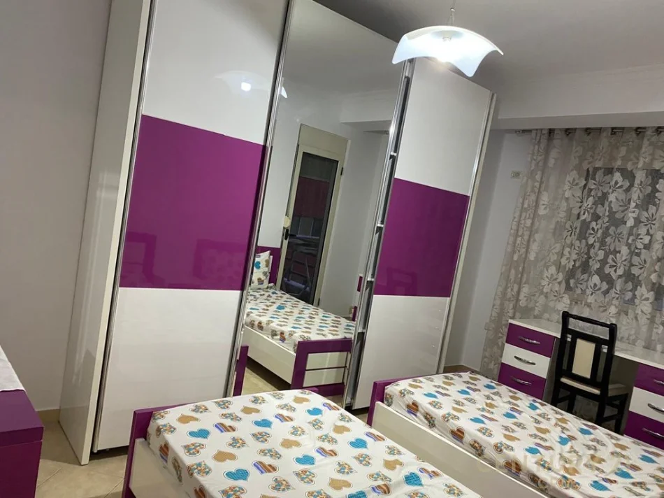 Tirane, jepet me qera apartament 1+1 Kati 5, 60 m² 450 € (Astir)