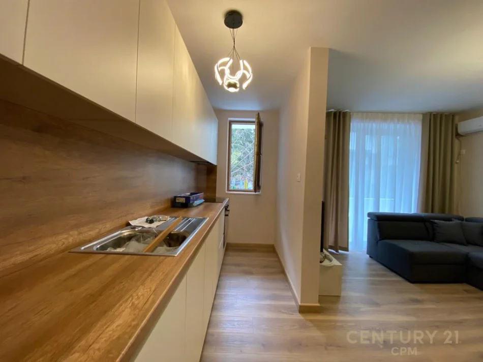 Tirane, jepet me qera apartament 1+1 Kati 3, 64 m² 550 € 