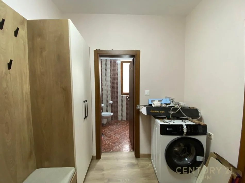 Tirane, jepet me qera apartament 1+1 Kati 3, 64 m² 550 € 