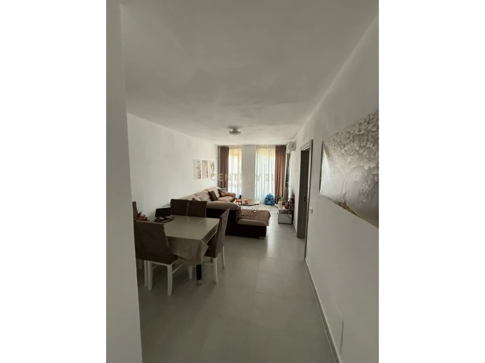 Tirane, shitet apartament 2+1 Kati 2, 100 m² 140.000 € 