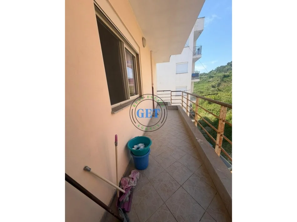 Durres, shitet apartament 1+1 Kati 3, 50 m² 68.000 € (Shkëmbi i Kavajës)