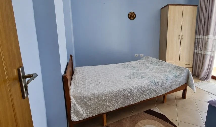 Tirane, jap me qera apartament 2+1 Kati 4, 88 m² 349 € (Fresku)