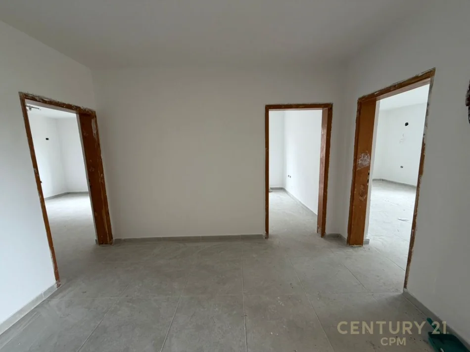 Tirane, shitet apartament 2+1+Ballkon Kati 6, 96 m² 