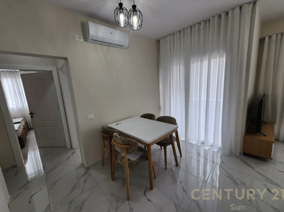 Tirane, jepet me qera apartament 2+1+Ballkon Kati 7, 84 m² 750 € 
