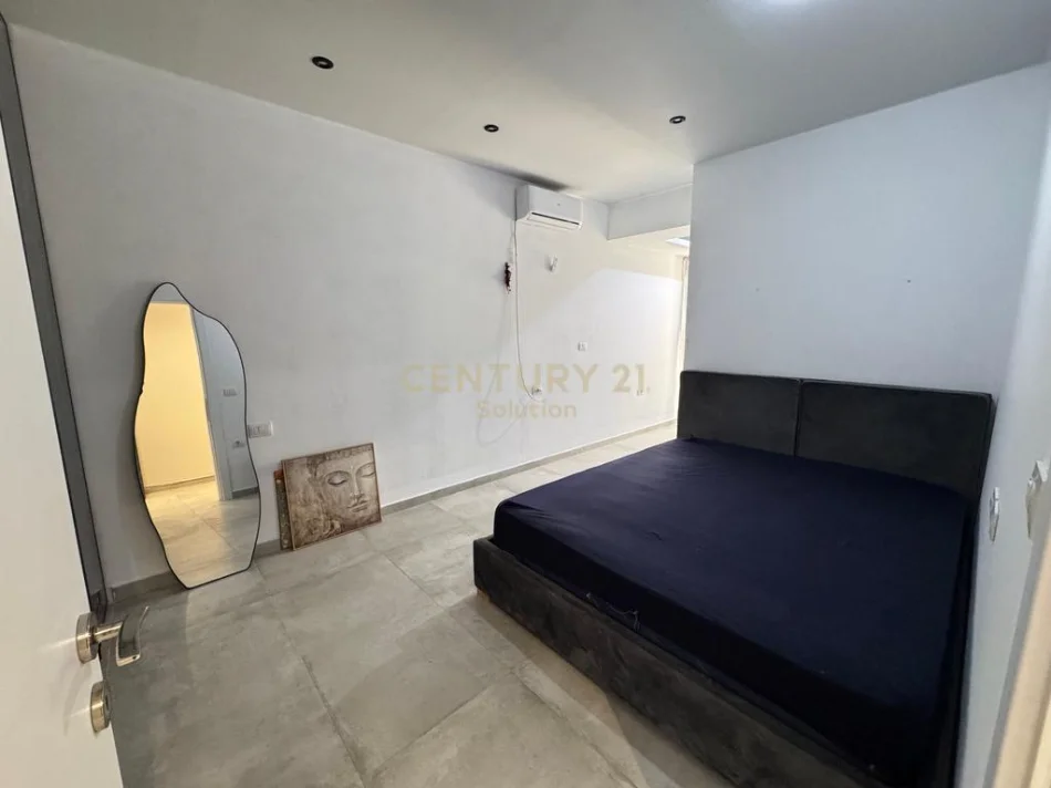 Tirane, shitet apartament Kati 1, 160.000 € 