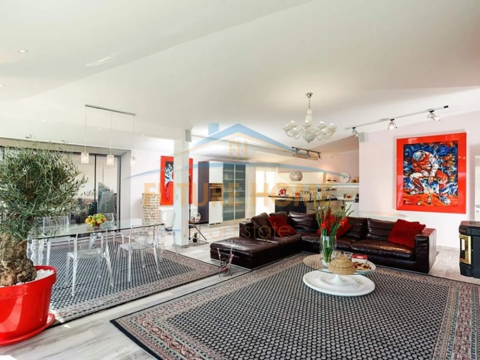 Tirane, jepet me qera apartament+verande | Penthouse 2+1 Kati 6, 203 m² 1.500 € (Liqeni i Thate)