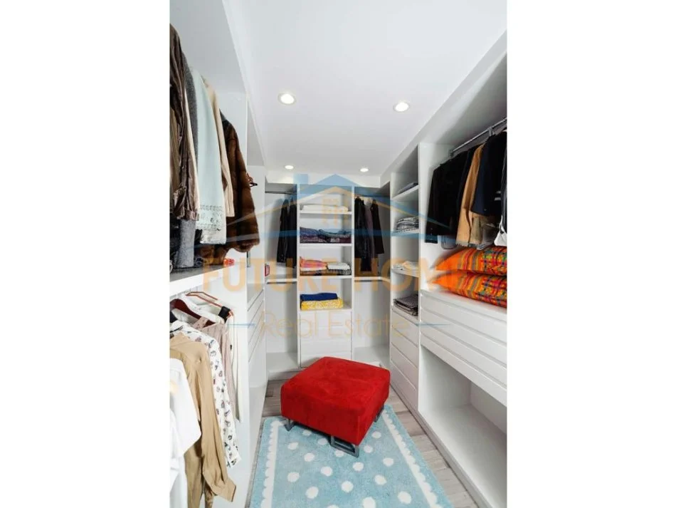 Tirane, jepet me qera apartament+verande | Penthouse 2+1 Kati 6, 203 m² 1.500 € (Liqeni i Thate)