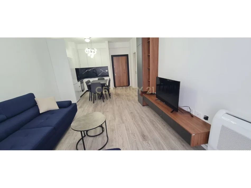 Tirane, jepet me qera apartament 1+1 Kati 2, 66 m² 500 € (astir)