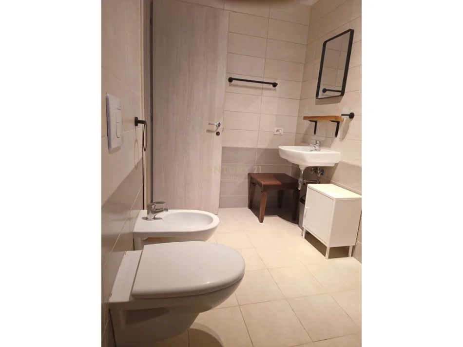 Tirane, shitet apartament 2+1+Ballkon Kati 3, 107 m² 230.000 € (unaza e re green city)
