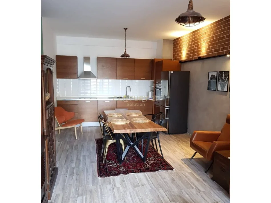 Tirane, shitet apartament 2+1+Ballkon Kati 3, 107 m² 230.000 € (unaza e re green city)