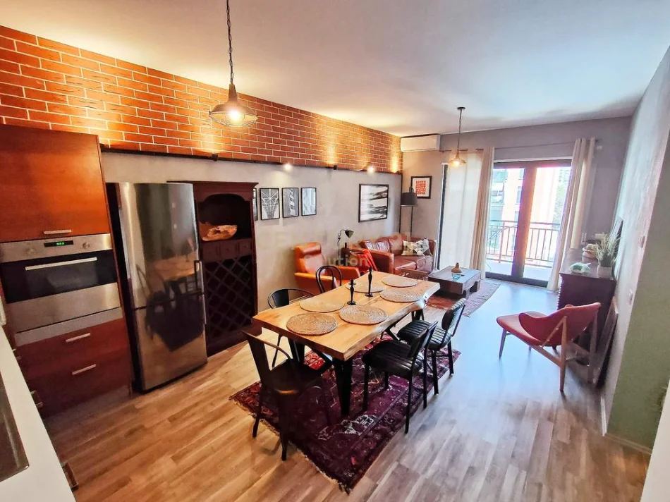 Tirane, shitet apartament 2+1+Ballkon Kati 3, 107 m² 230.000 € (unaza e re green city)