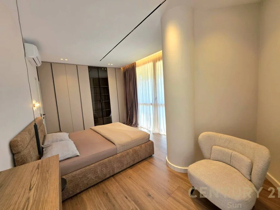 Tirane, jepet me qera apartament 2+1 Kati 3, 100 m² 1.200 € (komuna e parisit)