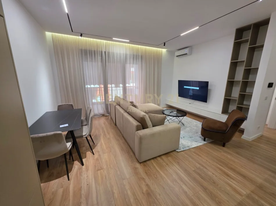 Tirane, jepet me qera apartament 1+1 Kati 4, 70 m² 1.050 € (Kompleksi Delijorgji)
