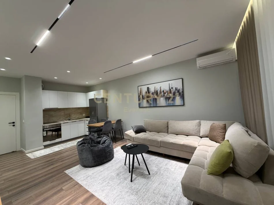 Tirane, jepet me qera apartament 1+1 Kati 5, 70 m² 550 € (Astir)