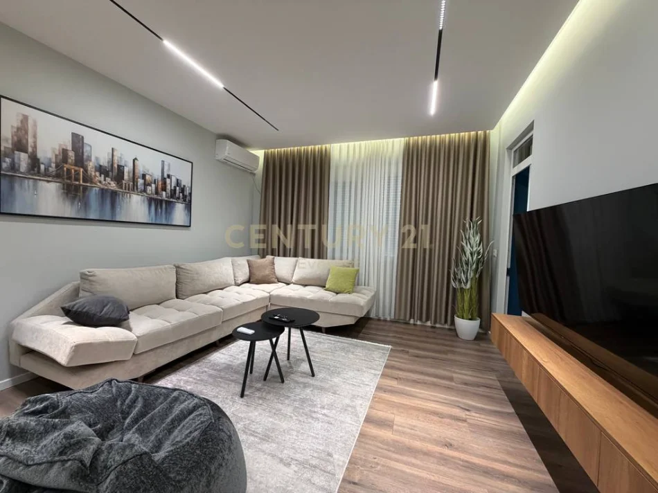 Tirane, jepet me qera apartament 1+1 Kati 5, 70 m² 550 € (Astir)